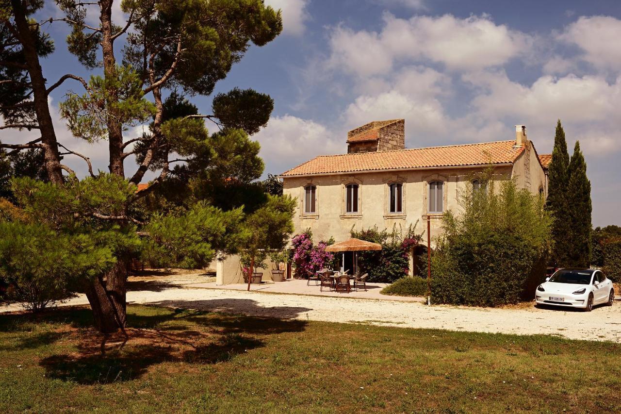 Maison Tara Verte Au Mas Montredon Arles Exteriör bild